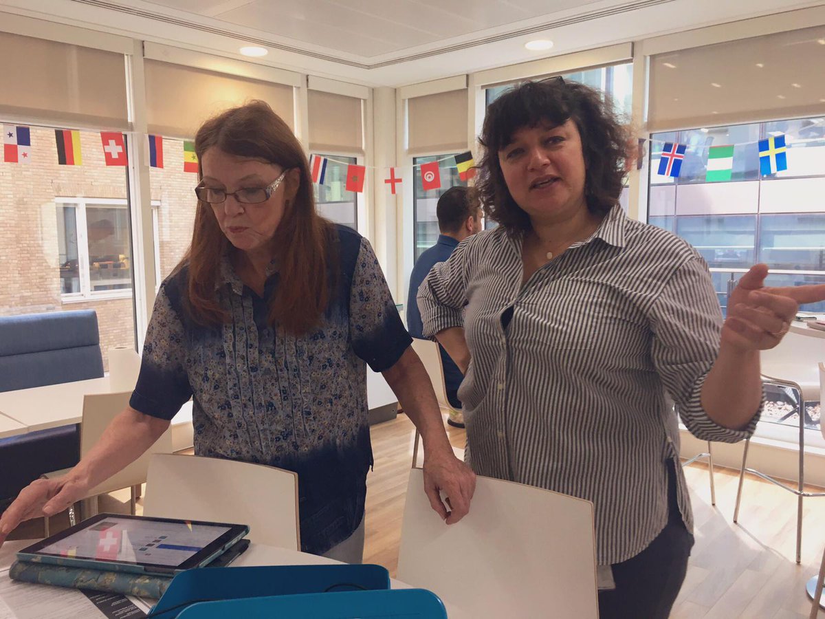 csod_FR's tweet photo. #FBF Hier, c'était #CSODDevDay dans nos bureaux du monde entier 🌍 ! Les sujets étaient variés : fiscalité des RSU, #learning dans les pays en voie de développement grâce aux nouvelles technologies (@LearnAppeal), santé mentale au travail... 👏 Bravo à nos #cornerstars ! https://t.co/rAAwclVREc