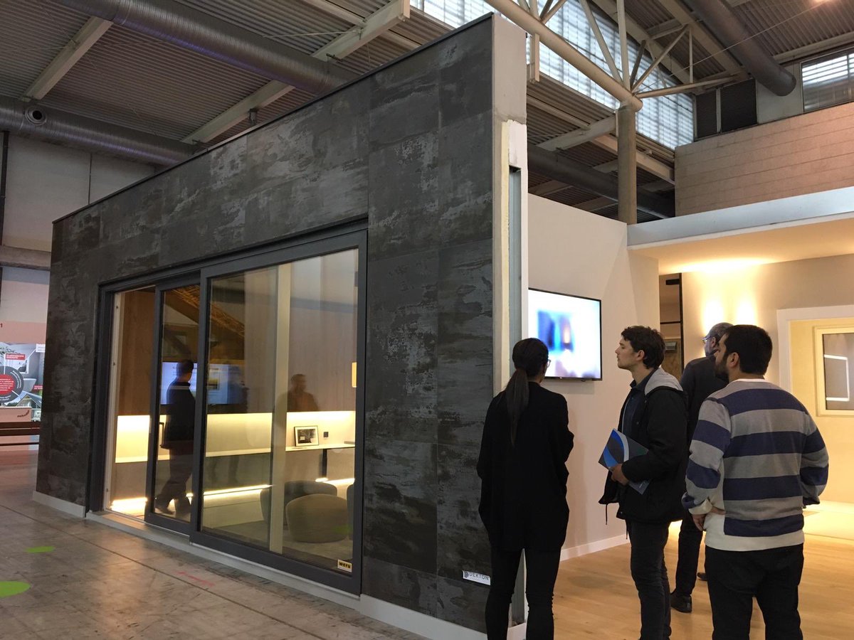GrupoCosentino's tweet photo. Fantástica presencia de @Dekton en @ConstrumatBCN en los espacios de @EvoWall y Arquima. 👷🏻♂️👷🏽♀️
Más detalles aquí: https://t.co/ByYMC0Rdb8
#BBConstrumat https://t.co/tuc5tzAEzj
