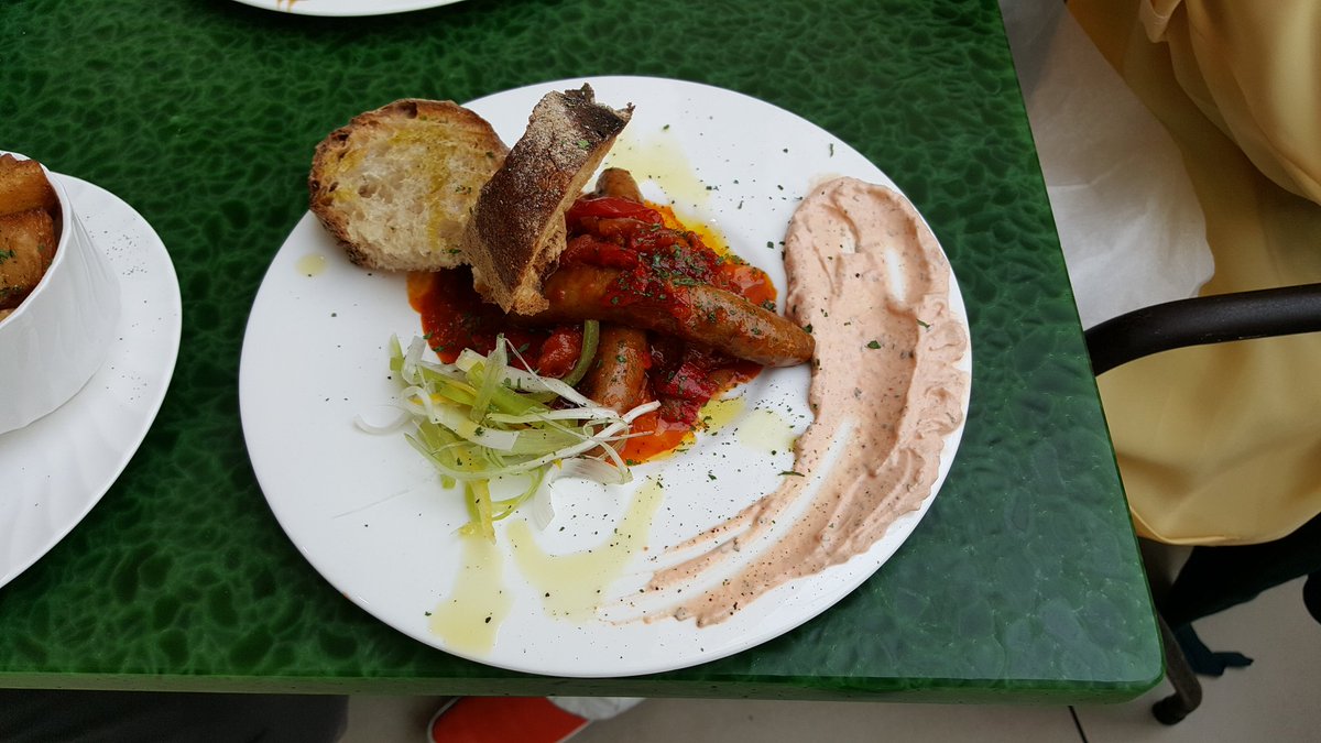 CompaneroT's tweet photo. Merguez North African sausage. Harris Harrisa Yogurt. Cumin Pepper Sauce. Spicy and delicious. #tapasfusion https://t.co/yEKbjAHnAA