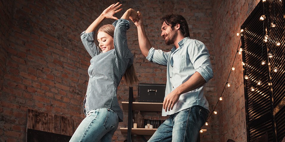 Love living life in your own sweet way? Then #Freesweet is the sugar replacement you've been craving! In supermarkets countrywide from June 2019. #followyourfree