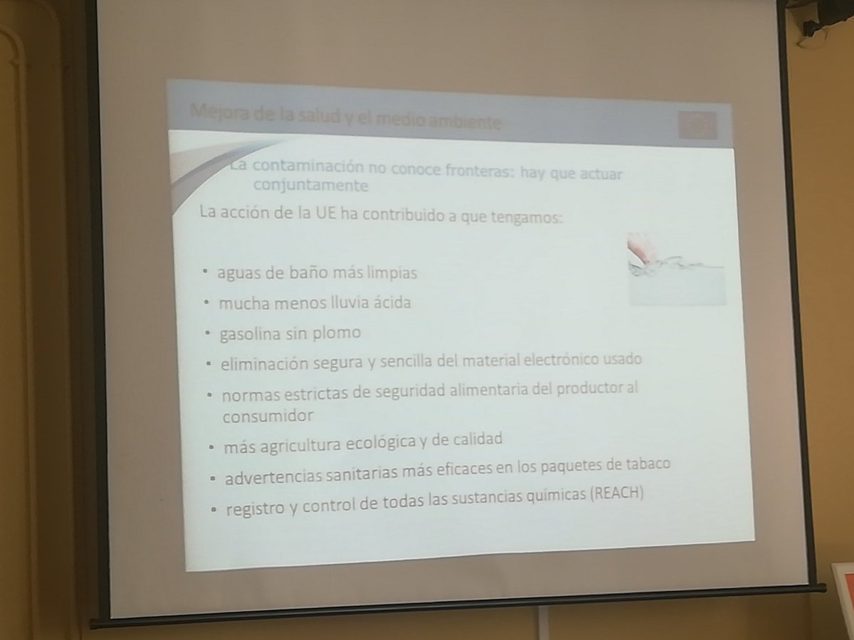 iesitaca's tweet photo. Medio ambiente, justicia, investigación, comercio... un repaso por los temas que hacen de la Unión Europea una potencia mundial y que mejoran las vidas de sus ciudadanos #DiadeEuropa2019 https://t.co/iuVIt6F0gz