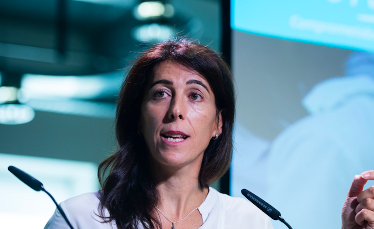 ProFuturo_'s tweet photo. Paula Valverde, directora de producto de #ProFuturo, interviene hoy en la conferencia internacional de la @UNESCOICTs en Beijing sobre #InteligenciaArtificial y su uso en #educación https://t.co/UjyhZENHfR @FundlaCaixa @fundacionTef #AI  #AIinED #LeadtheLeap https://t.co/ohVnxhrQ01