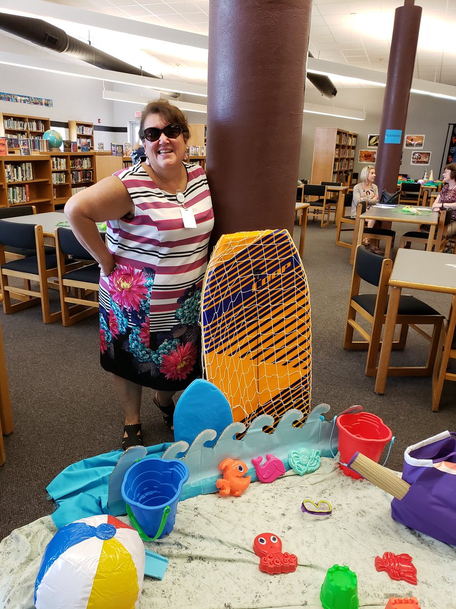 StacieFriebel's tweet photo. I'd like to kick off this #OCSFrameworkFriday by celebrating this special lady and thanking her! The extra details that she adds to events like the IF Champion Celebration make all the difference. #cigr appreciates you, Linda! @OnslowSchools is blessed to have you on the team. https://t.co/5AdVzIOGRj