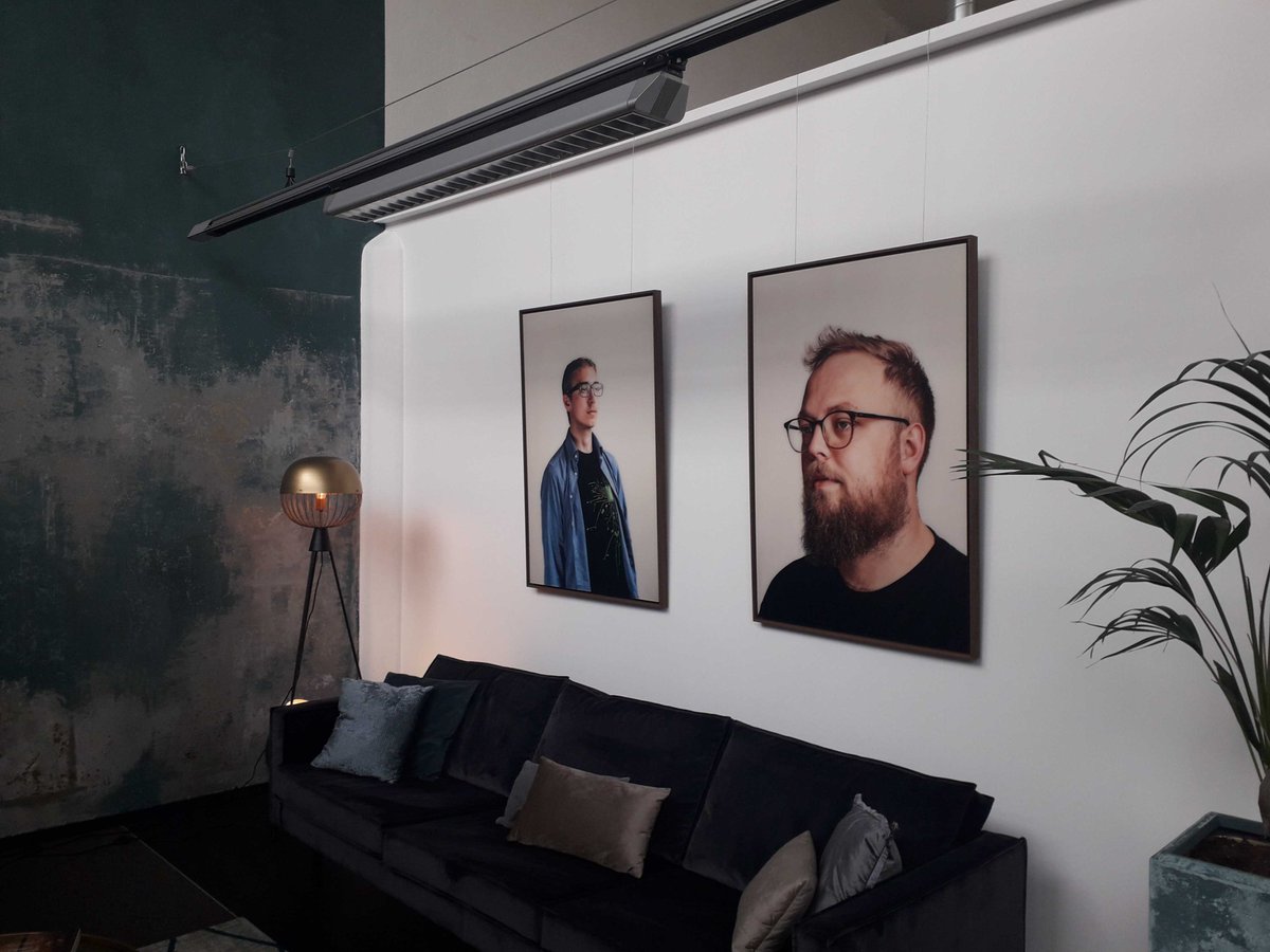 BinaryDistrict's tweet image. The #HackersHandshake exhibition is all set up in Amsterdam and ready for tonight&apos;s meetup, filled with @tobiasgroenland&apos;s work focused on those using #hacking to improve #security. Speakers are rehearsing and drinks are chilling - see you all soon!