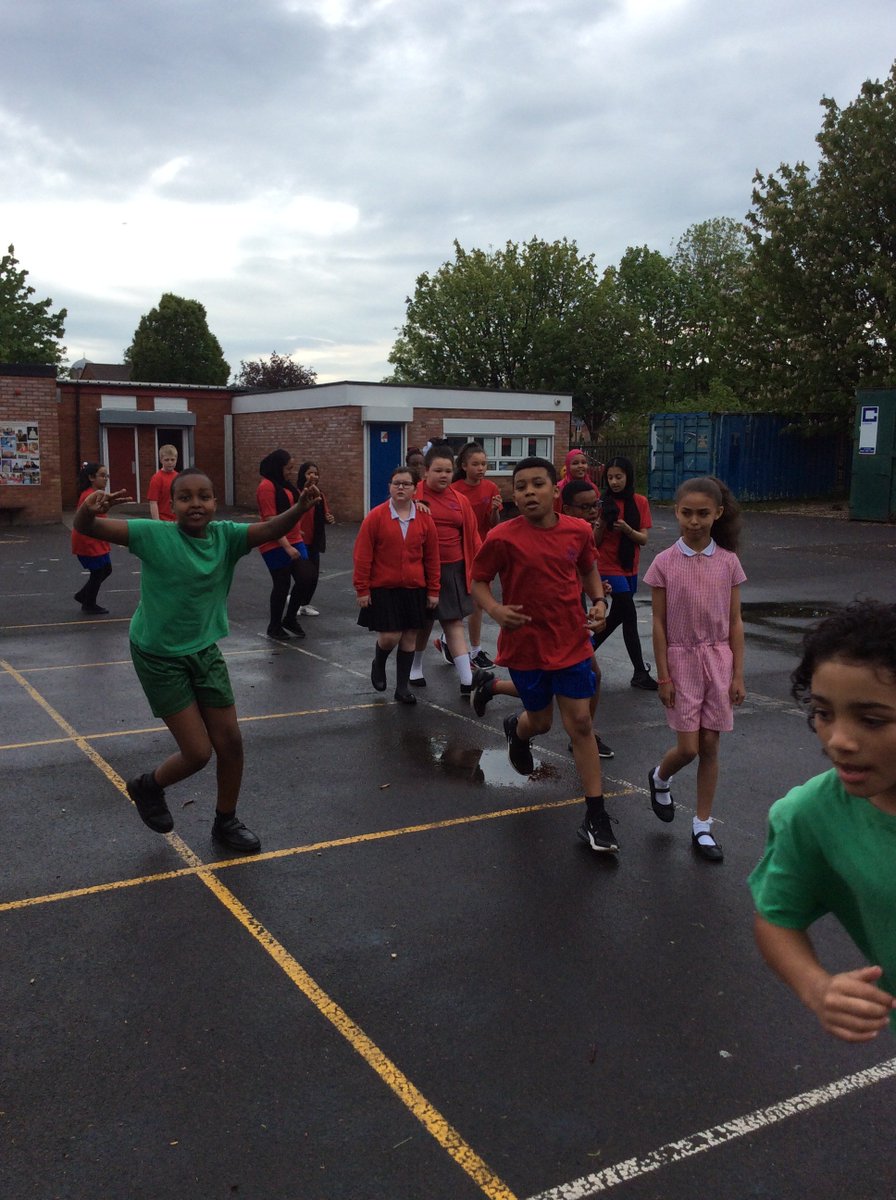 Year5WCP's tweet photo. Congratulations to @Year6_WCP and @Year6H_WCP for achieving their Daily @_thedailymile, today!
#merseysidedailymile #MilesOfSmiles https://t.co/Qi2VvUkxzx