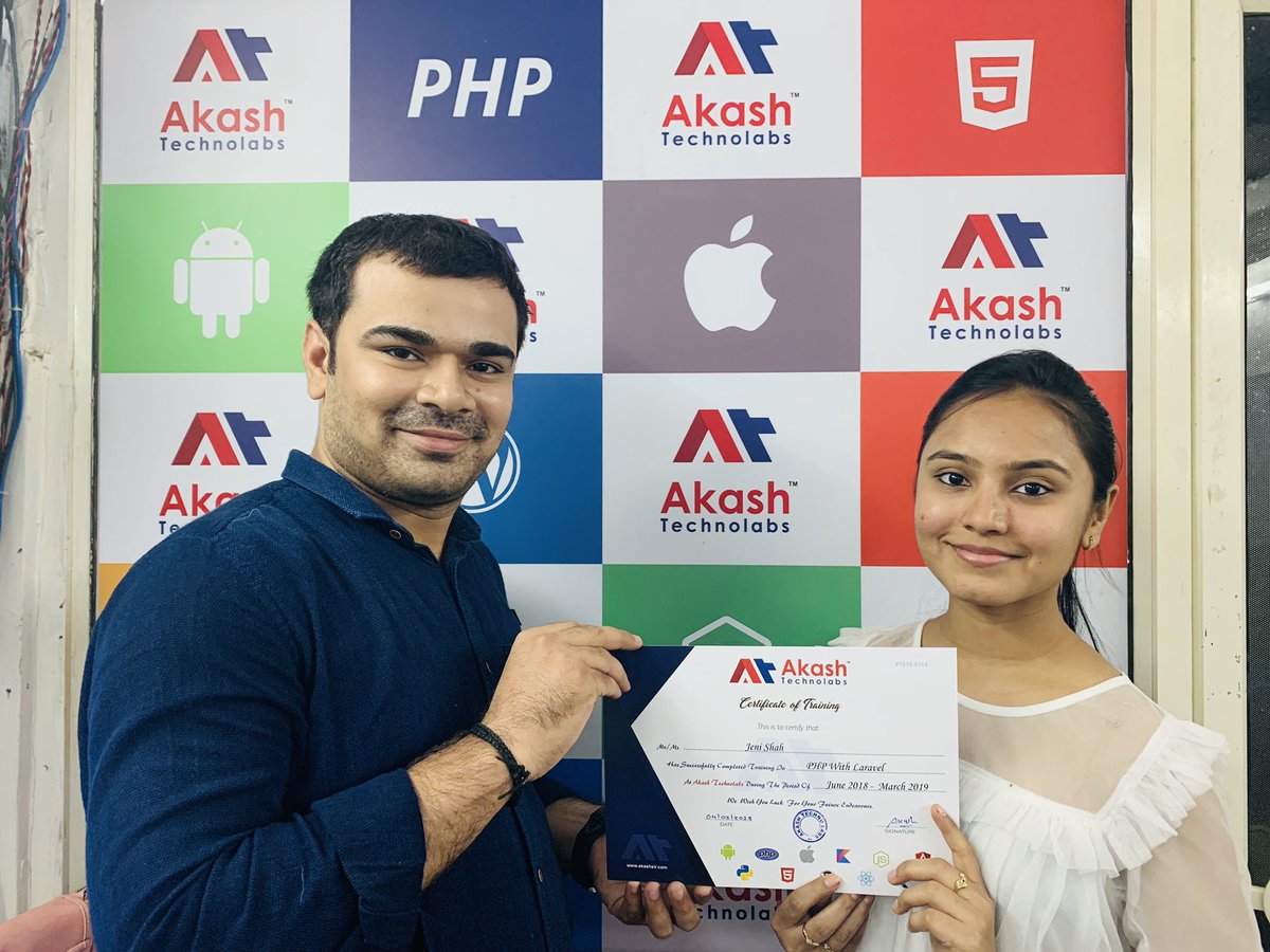 akash_padhiyar's tweet image. #AkashSirDotCom #laraveltrainee #finalyearprojecttraining