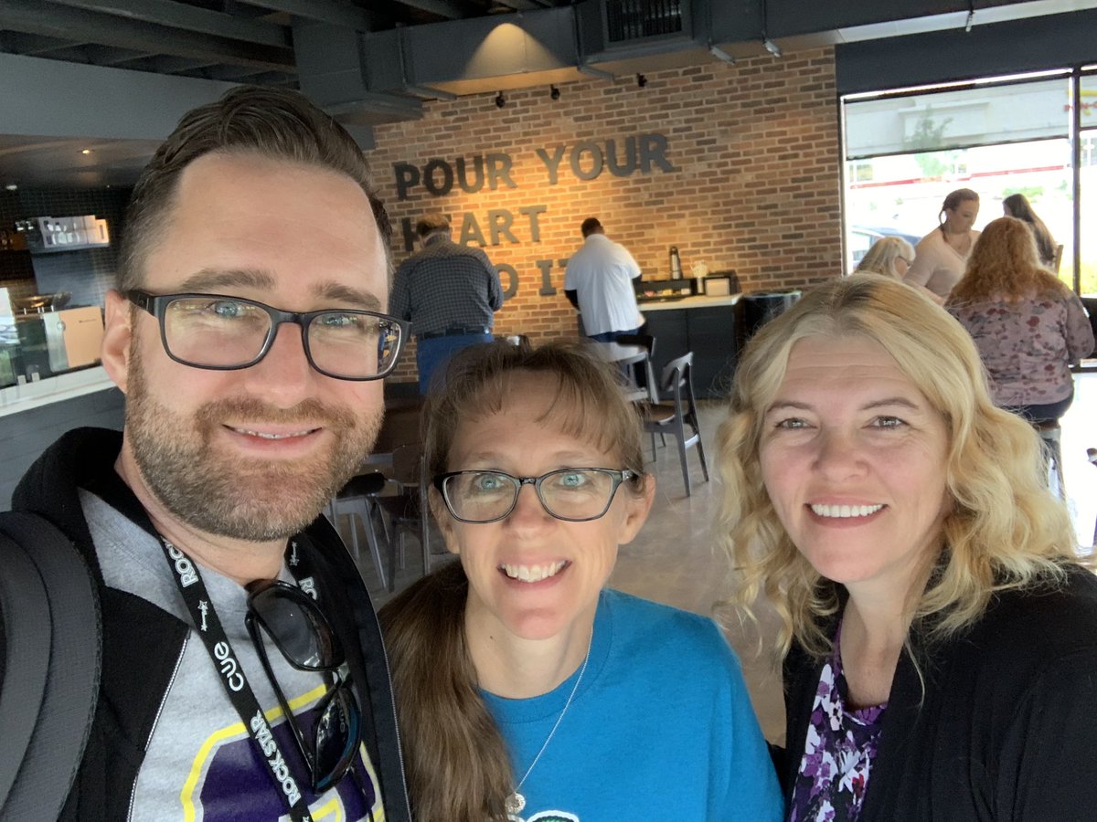 HansTullmann's tweet photo. Great catching up with @EdTechBrennan and @sneededtech! #KITTchat #KernCUE #WeAreCUE https://t.co/RuVJlHbHZj