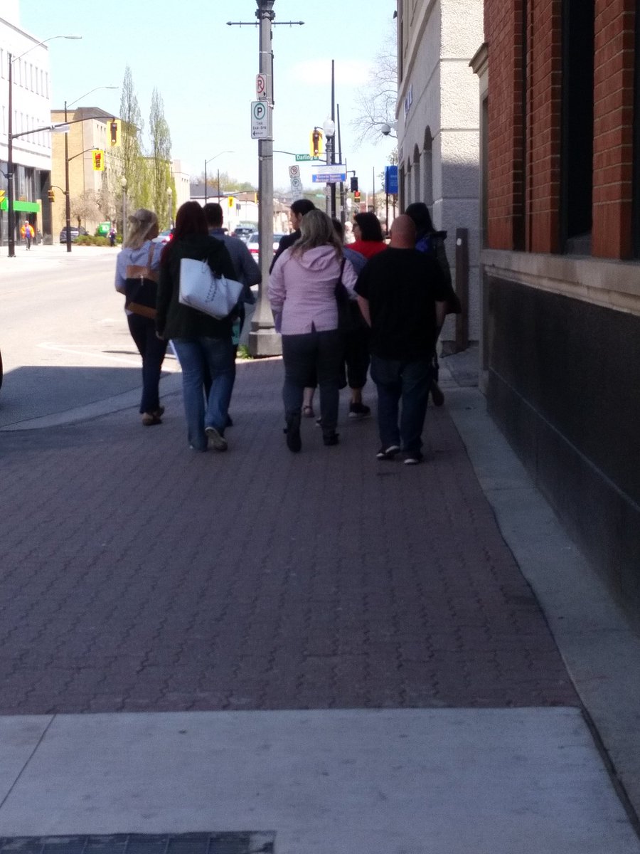 ComLivingBrant's tweet image. Teams out and about finding assets in the downtown #NearanddearDT #students #musicians