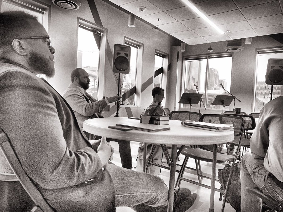 stephenandstar's tweet photo. MULTIPLICATION • amazing to sit in a room of pastors and dream about Houston! @UBAhouston @_HCPN  #multisite #multisitechurch  #multisitemovement #campuspastor #newchurch #pastor #church #churchgrowth #churchmultiplication https://t.co/Tm3cxRZisb