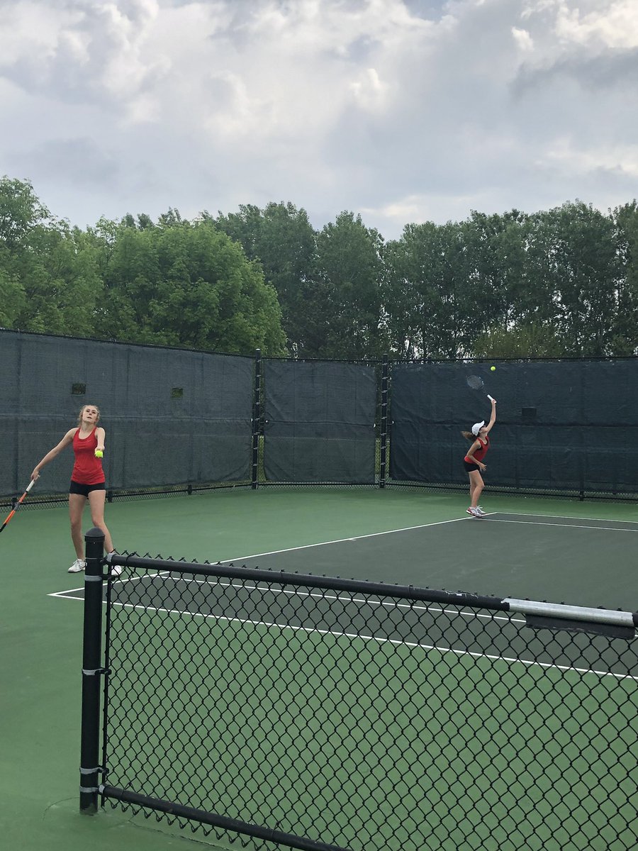 Warmups are underway at State Tennis after a rain delay! #1 Doubles team of Avery Smith and Baylor Pope take on Elkhorn South for a chance to play for 5th! Go Links! 🔴🎾⚫️❤️
