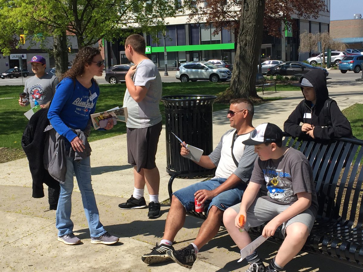 beccapauls's tweet image. It starts with “hi” ....  #nearanddear  #brantford