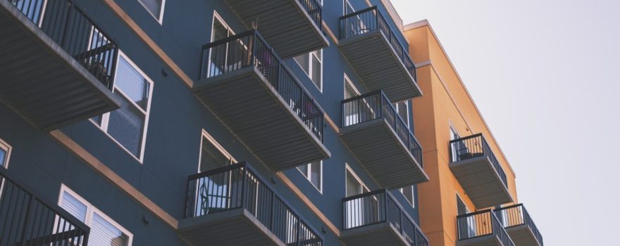 Go2Moving's tweet image. Considering moving to a high-rise apartment building? Consider these advantages: go2moving.com/6-major-advant… #BestMoversNYC #LocalMovingCompaniesNYC #MovingCompaniesBrooklyn #MovingServicesNewYork #ProfessionalMoversNYC #StatenIslandMovers #BestMovingServiceNYC