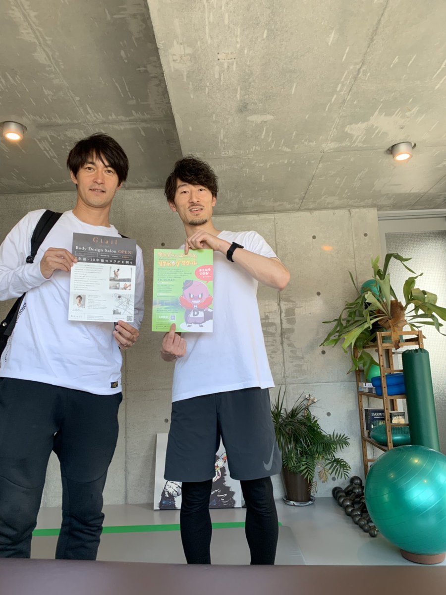 akira_matsumori's tweet photo. G.tail 二子玉川
#Gtail #キングオブエンブレム #スクール https://t.co/uII5KeIkPA