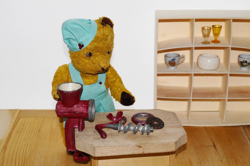 CappyChef's tweet image. Why combine a stuffed bear with a cookbook? chefcappyskitchen.blog/2019/05/17/why…