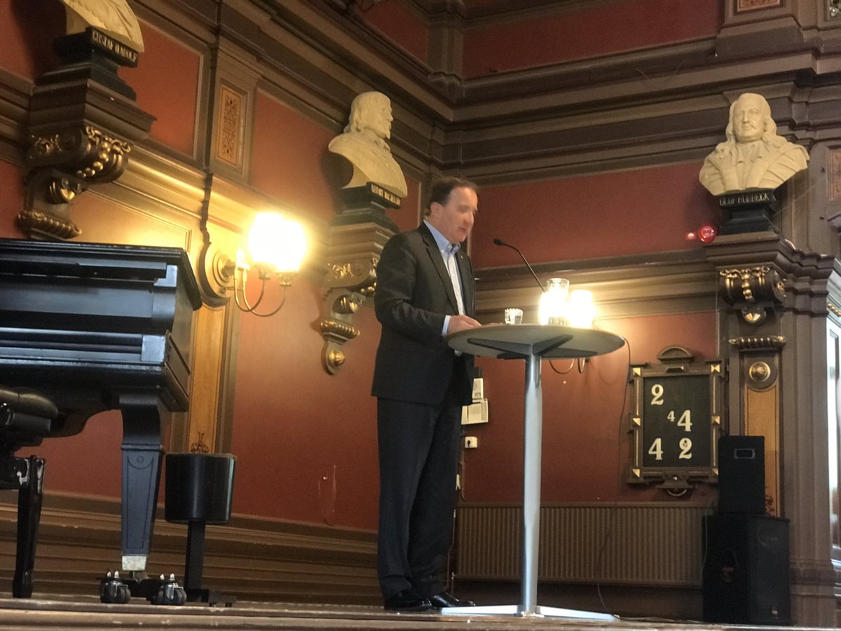 schillerska's tweet photo. Idag på vår Kulturdag ville statsministern komma! Tänk vad glada vi blev för det! https://t.co/PDzU9uAV6W
