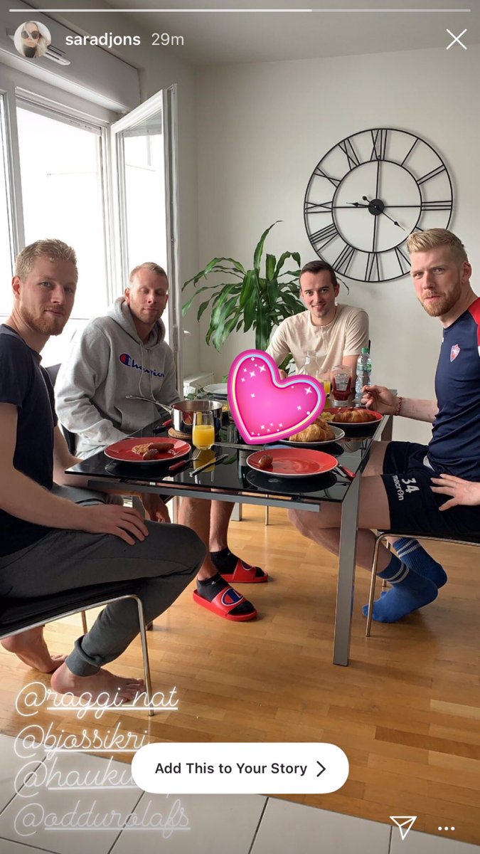 Hello <a href="/Nanterre92/">Nanterre 92</a> we are three of <a href="/haukurpalsson/">Haukur Helgi Palsson</a> best friends and we’re in Paris. We’re very exited (see pic for excitement) for the game tomorrow. Where are the best seats to be close to Haukur? Hope for an answer soon. Three best friends youtu.be/LsfhmE_twrg