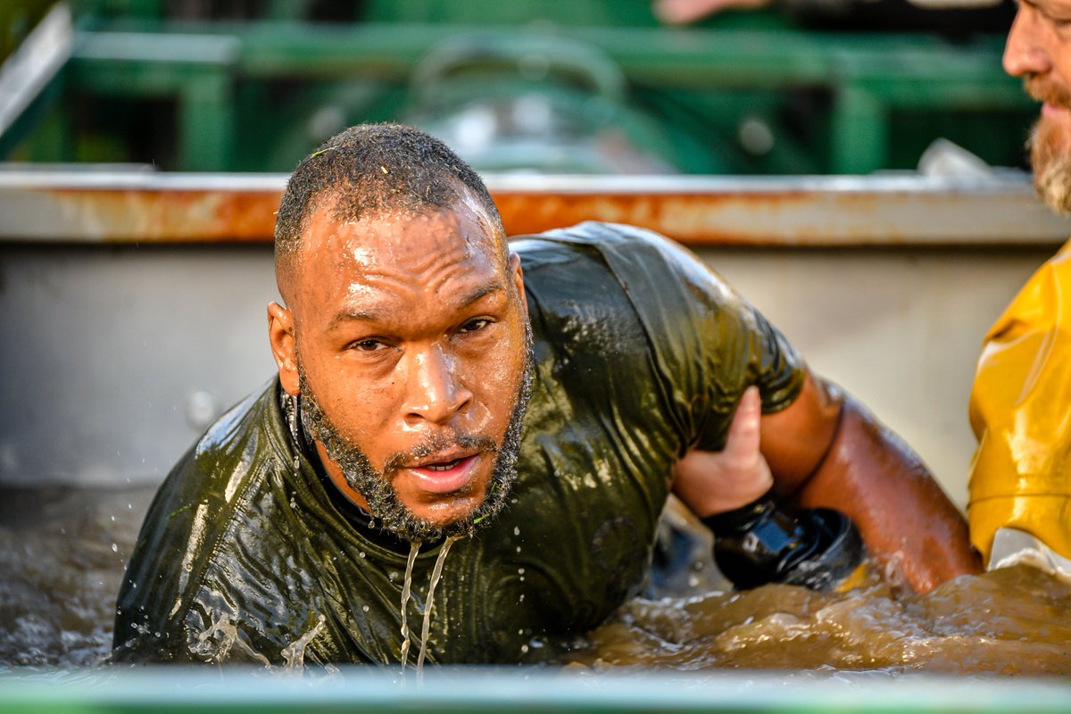 CommandoSeries's tweet photo. Feared by some, the Sheep Dip involves being submerged in a 2m pipe - sometimes in a Commando's life the only way is the hard way! See all our obstacles here ๐ https://t.co/J6wBWylRSe #CommandoSeries #ObstacleCourse https://t.co/r0jwwuMP5x