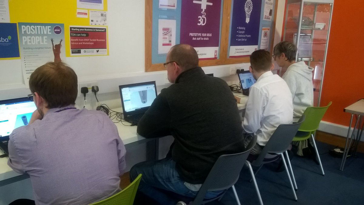 GlassBoxTaunton's tweet image. Everyone is now designing a personalised key ring using @tinkercad. They are looking great. Well done all. @SomersetLib @DigitalTaunton #LearnatWorkWeek