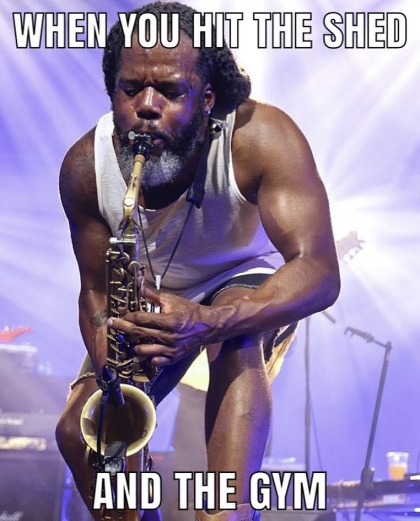 JazzMemes_'s tweet image. Tag the most swole jazz musician you know! 💪🏽If you come up with a #JazzMeme send it to us and maybe we&apos;ll post it! 🙌🏼 #caseybenjamin #saxophone #drummer #tenor #trumpet #trombone #instagram  #instagood #vibe #musician #college #pickup #pickupjazz #jazz #instamusic #bass #fbf