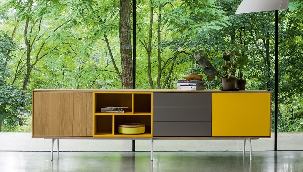 Happy Friday to everyone!💫😊 Stunning modular furniture. 

#architecture #interiordesign #furniture #furnituredesign #yellow