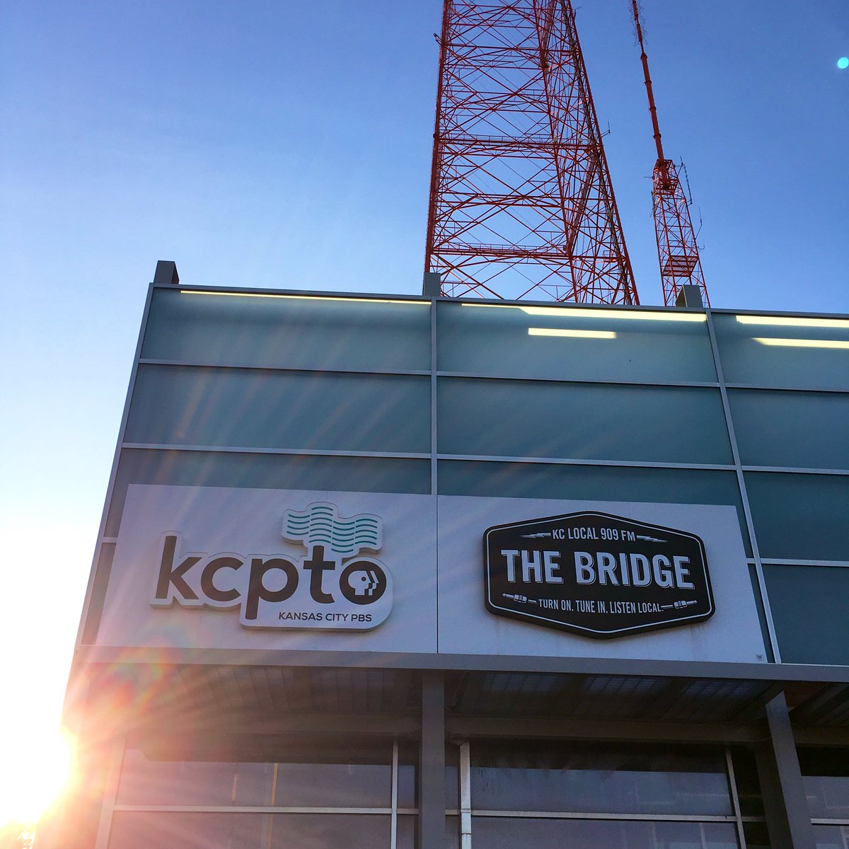 StephSheldon's tweet image. Catch @denise_coc and @TruTaForm  talking @OurCornerstones careers &amp;amp; May 29 job fair this morning on @909thebridge