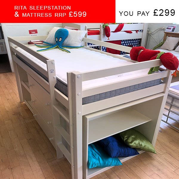 Every single item discounted up to 70% off RRP. Visit our #Cardiff showroom today ⏰ we're open until 6pm.

Find us here >> bit.ly/ElephantBeds