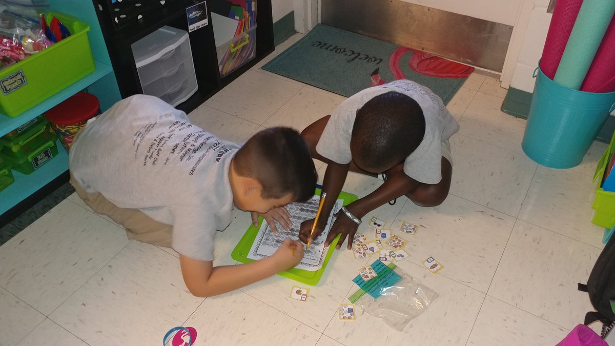 MissVBlakemore's tweet image. We are reviewing what we have learned in math this year with an underwater escape room challenge! @blackbearsroar @collierschools @ccpssteam @CCPSk5math #ccpssuccess #escaperoom #sharkweek