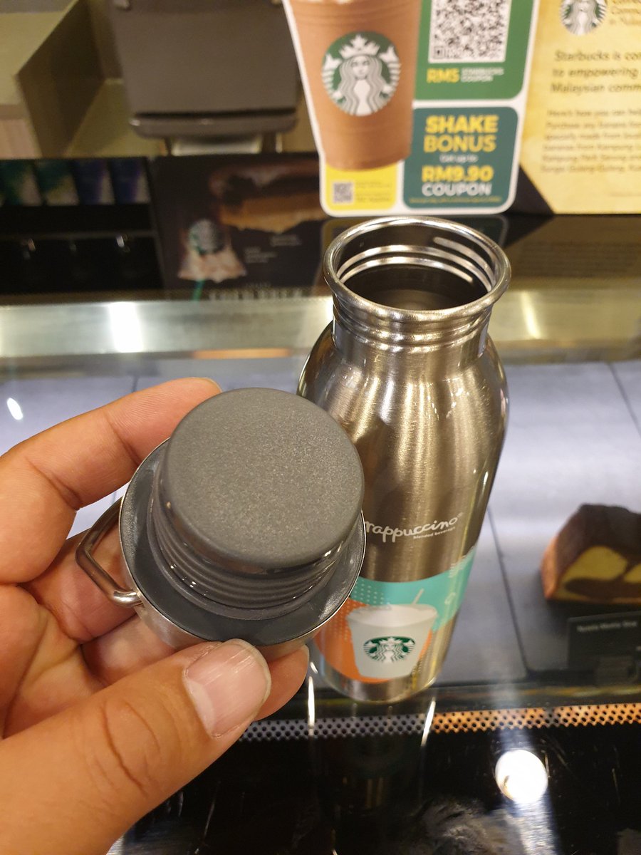 SurrenderedBear's tweet photo. RT แจกขวด Starbucks แสตนเลส สำหรับ "follower" ตอนสุ่มแจกเท่านั้น เปลี่ยนสีได้ตอนใส่เครื่องดื่มเย็น เก๋ เท่ห์ ไม่เหมือนใคร RT สุ่มแจกส่งถึงหน้าบ้าน แจกจริงอะไรจริง ไม่พูดเยอะนะเจ็บคอ https://t.co/YrZNnLaz2U