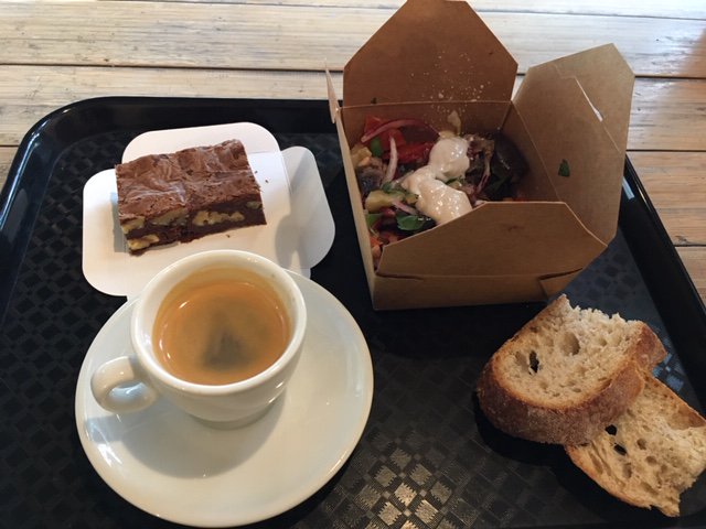 plusdeplastique's tweet photo. Merci Green Bear Coffee pour ce repas délicieux- sans emballages en plastique. :-) https://t.co/DKVSEtFi3a