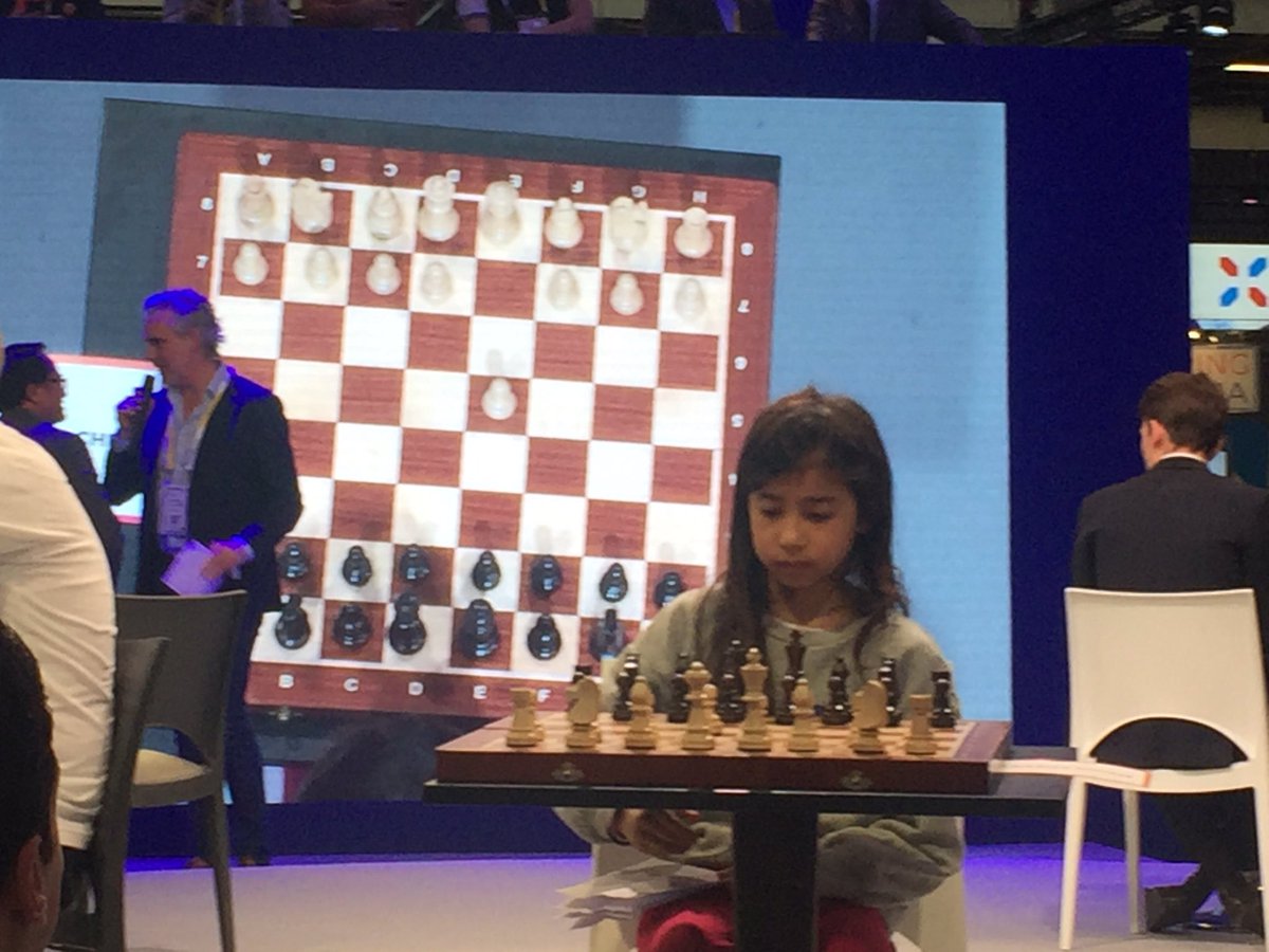 plaubignat's tweet photo. Quelle belle émotion de voir #Manon la championne de France des moins de 10 ans défier sans crainte l’ancien champion du monde #GaryKaspaov ! @EDFofficiel #VivaTech #GoManon https://t.co/y6xtQgnbKa