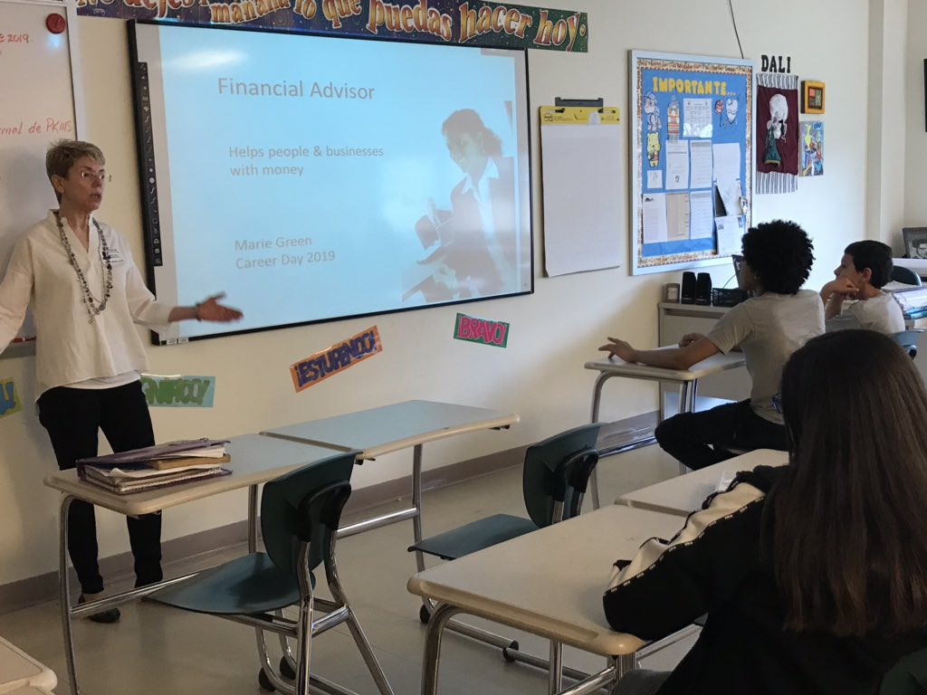 PeekskillCSD's tweet photo. It’s #CareerDay at PKMS! Guest speakers are sharing the details involved in a variety of trades and professions, while our students are having fun imagining themselves in their future careers! #Peekskillpride #Peekskilltogether https://t.co/2xUGCXQsqT