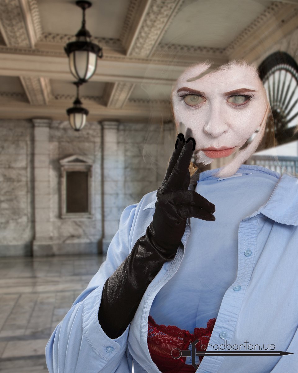 Frightography's tweet image. The Invisible Woman #frightography #halloween #halloween365 #beautifulmonsters #invisiblewoman