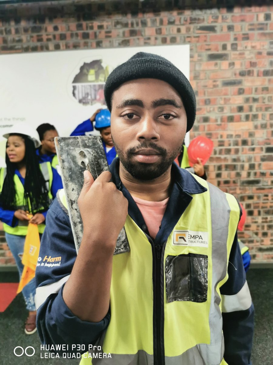 ThaRealSeYda's tweet photo. Today's theme at work was based on celebrating different work sectors and we were representing construction this week. #construction #teamconstruction #workthemes #sectors #workloads #capetown #buildcapetown #saconstruction https://t.co/BbDTxjfHUT