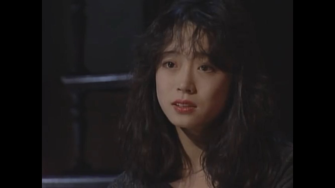 t 古畑任三郎 シーズン1 第1話 死者からの伝言 中森明菜さん最高だった 1時間とは思えないストーリーと4人と1匹だけの少ない登場人物 限られた舞台 続けて ラストダンス を見ると余計沁みる 松嶋菜々子さんも良い 古畑任三郎というシリーズ