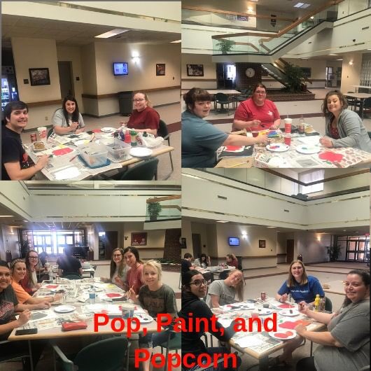 NWOSU_EDUCATION's tweet image. Pop, Paint and Popcorn!!  Education students having fun in Elementary Creative Activities Class May Interim.