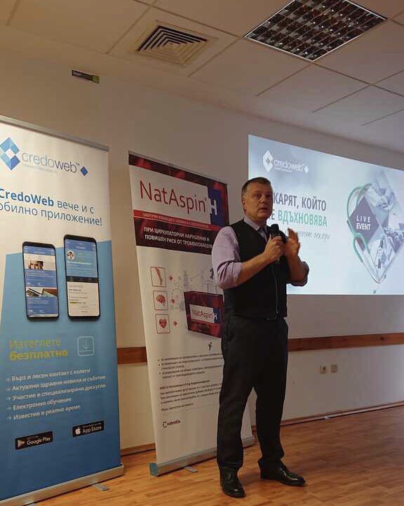 CredoWeb's tweet photo. Ортопедът и травматолог доц. Атанас Кацаров за пяната на революцията в здравеопазването: “Промяната няма да се случи, ние трябва да я случим!” #ЛекариПодкрепятЛекари #credoweb https://t.co/qqbkpQqoTt