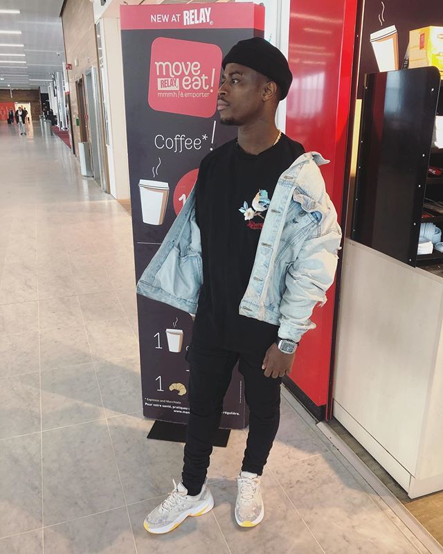 ✈️🇮🇹 @neemafest 😊 #couperdecaler🇨🇮 #toujour225🇨🇮 #teammagicfeet #teampiedmagic bit.ly/2QcwNSm