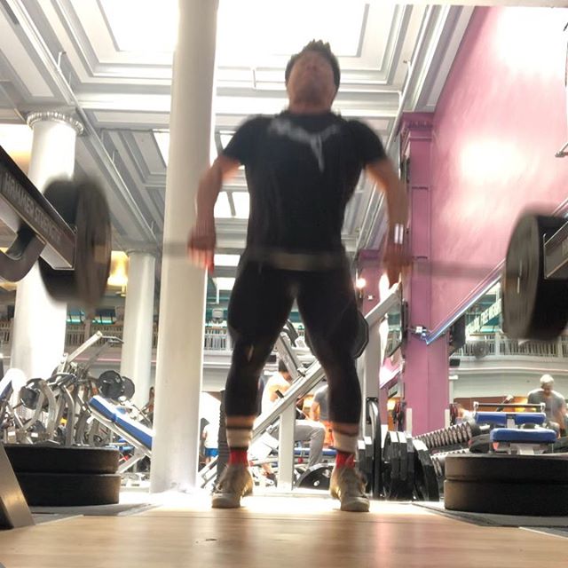 fastkadence's tweet image. Learning to pick stuff up quickly and put it down gently. Pardon the lack of form and aesthetics; still ways to go🧘🏻‍♂️🏋🏻‍♀️🏋🏻‍♂️ .
.
.
.
.
#cleanpulls #blockpulls #olympiclifting #olympicweightlifting