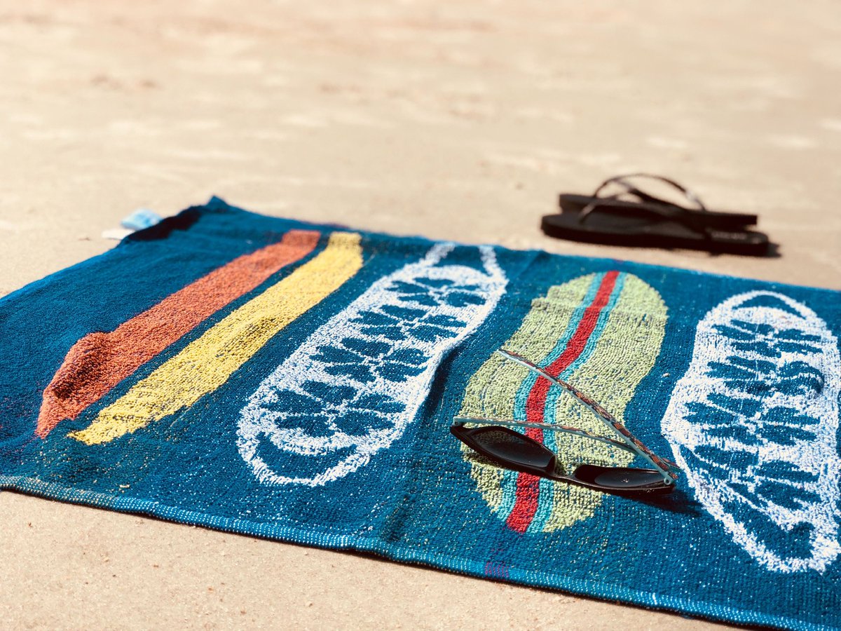 RI_Naples's tweet image. Our hotel is located conveniently near Naples Beaches, making it easy to soak up the sun at our outdoor pool OR at the beach! #BeachDay #NaplesBeaches #FunintheSun