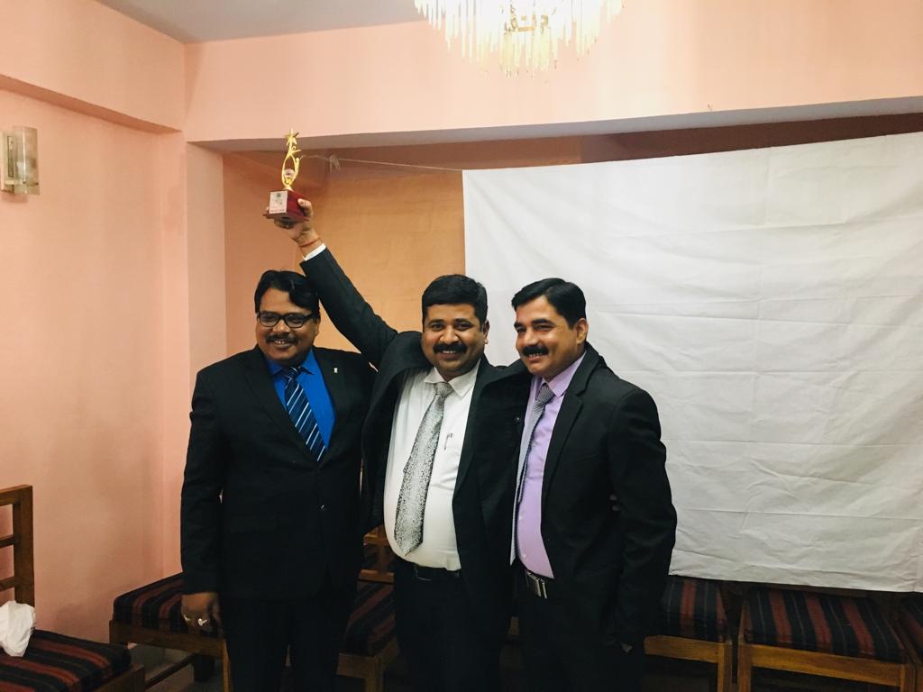 Apsolabs's tweet photo. Team #APSOLABS #UP #Celebration #Commitment # Long way to Go

#Oxy99 #Portable #Oxygen #cylinder and #Can #APSOLABS #Flagships in #Oxygen #Industry https://t.co/S0LDrJpVjC