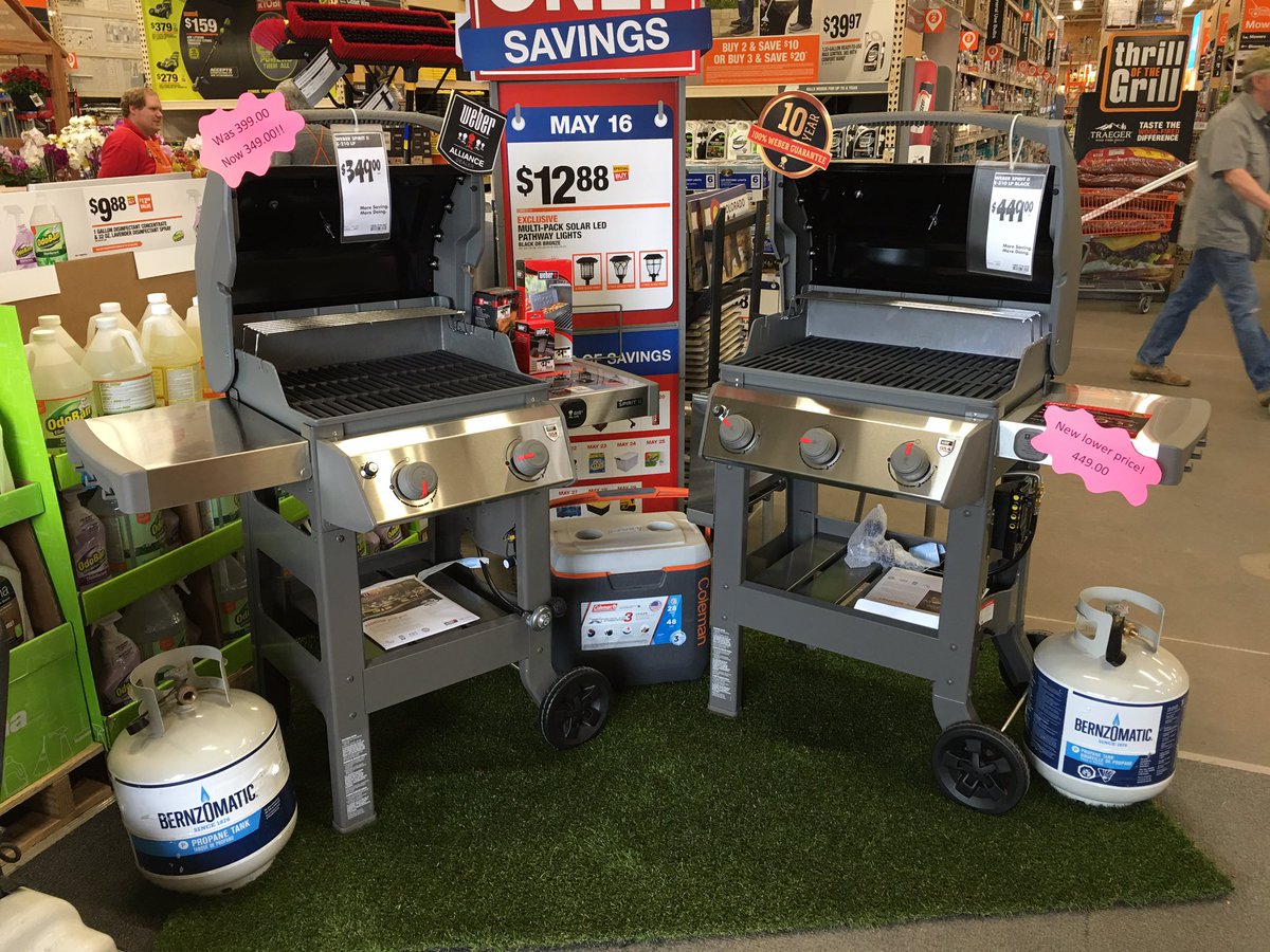 LpKyla's tweet photo. Let’s rock this Memorial Day ad here at1538 #eventcaptain @marsiversen @THDAbbySmith @PabstBen https://t.co/BWJqQBvpCJ