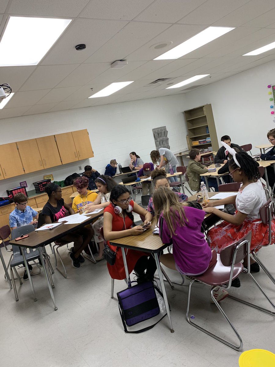 #STEMester2019 Disney 101 with archery and games and drawing. <a href="/tobyfischer/">Toby Fischer</a> <a href="/BR_STEM/">STEM Middle at BRJH</a>