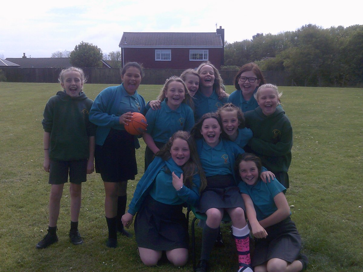 ClaveringTS27's tweet image. #6RT  #6GD  End of SATs fun!