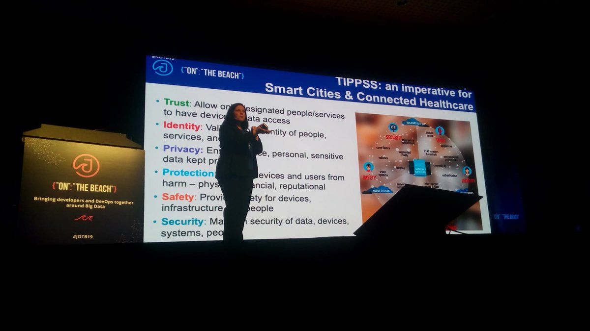 JOTBConf's tweet image. We are enjoying some videos about security and privacy from the speech of @Flo4Princeton #JOTB19