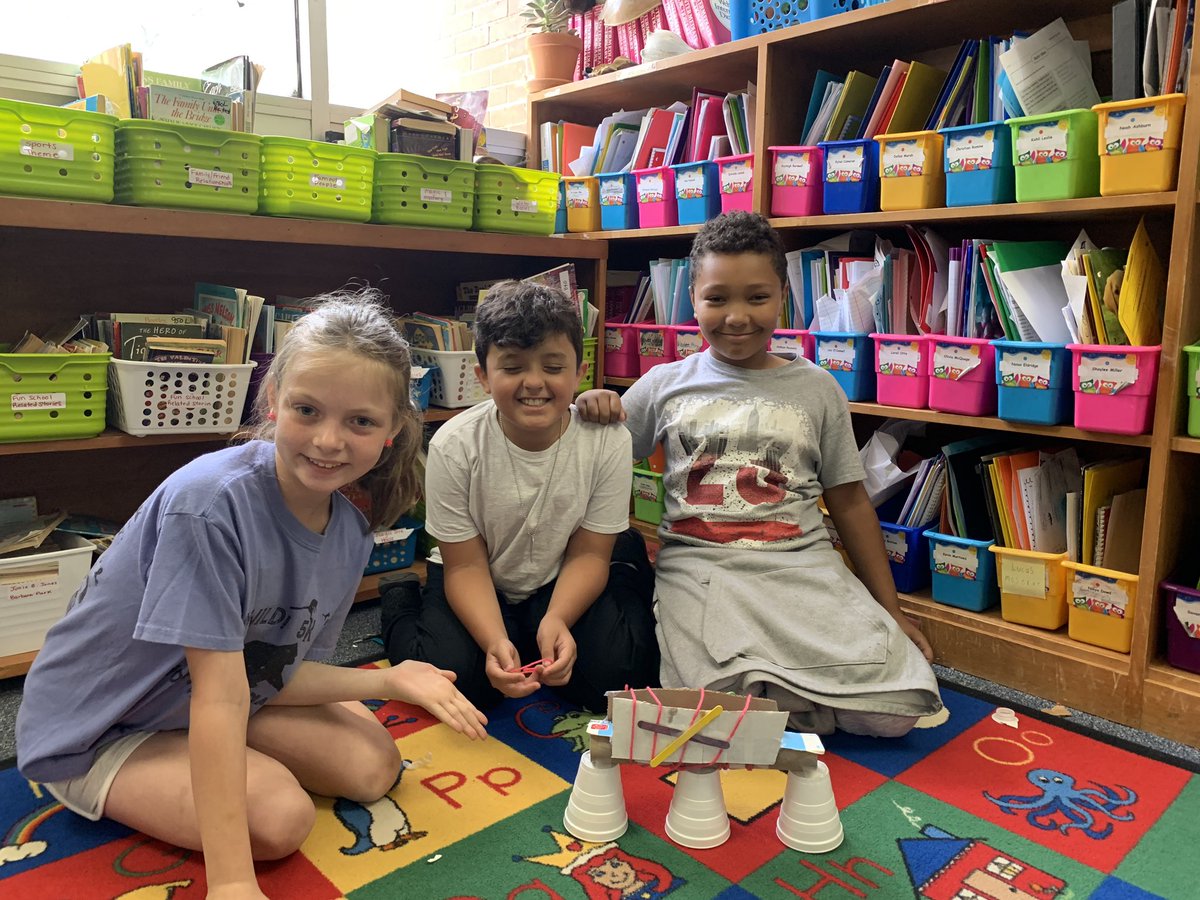 kmabe07's tweet photo. Awesome job today @courtneye64 “Bridge Engineering Design Process” Students designing bridges after reading “21 Elephants”... STEM and ELA.... integration.... and to top it off.... students presenting their designs while sharing on SEESAW... @rbreyer51 #camscotsproud https://t.co/jnVwEmtVJF