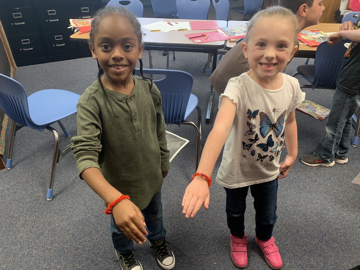 Our K-2 ALPHA students are spreading kindness with their Joy Joy Bead bracelets. #misdgt #mymisd