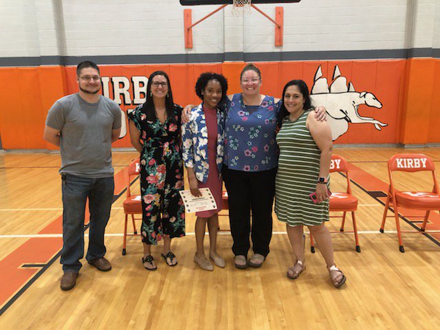 Shoes_on_Point2's tweet photo. 8th grade Kirby Lady Hounds Awards #iamwfisd #youmatter #betheone @KirbyWFISD @KMSLadyHounds @AbbyTwining @senoragordon114 @Smacunningham https://t.co/uABRB2NQNe
