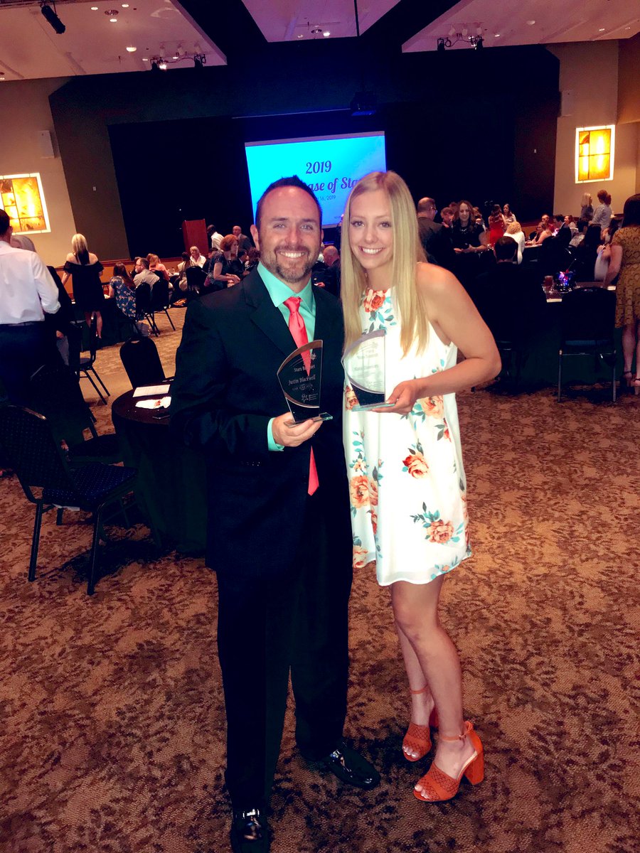 mrsHeatherBwell's tweet photo. Congrats to @katiechambersss who is a star ⭐️ student in the top 5% of her class and congrats to my husband for being her star ⭐️ teacher! The world would be a better place with more people like Katie!Amazing athlete, hard working student and all around sweet and kind person! https://t.co/llJc1bo6GM