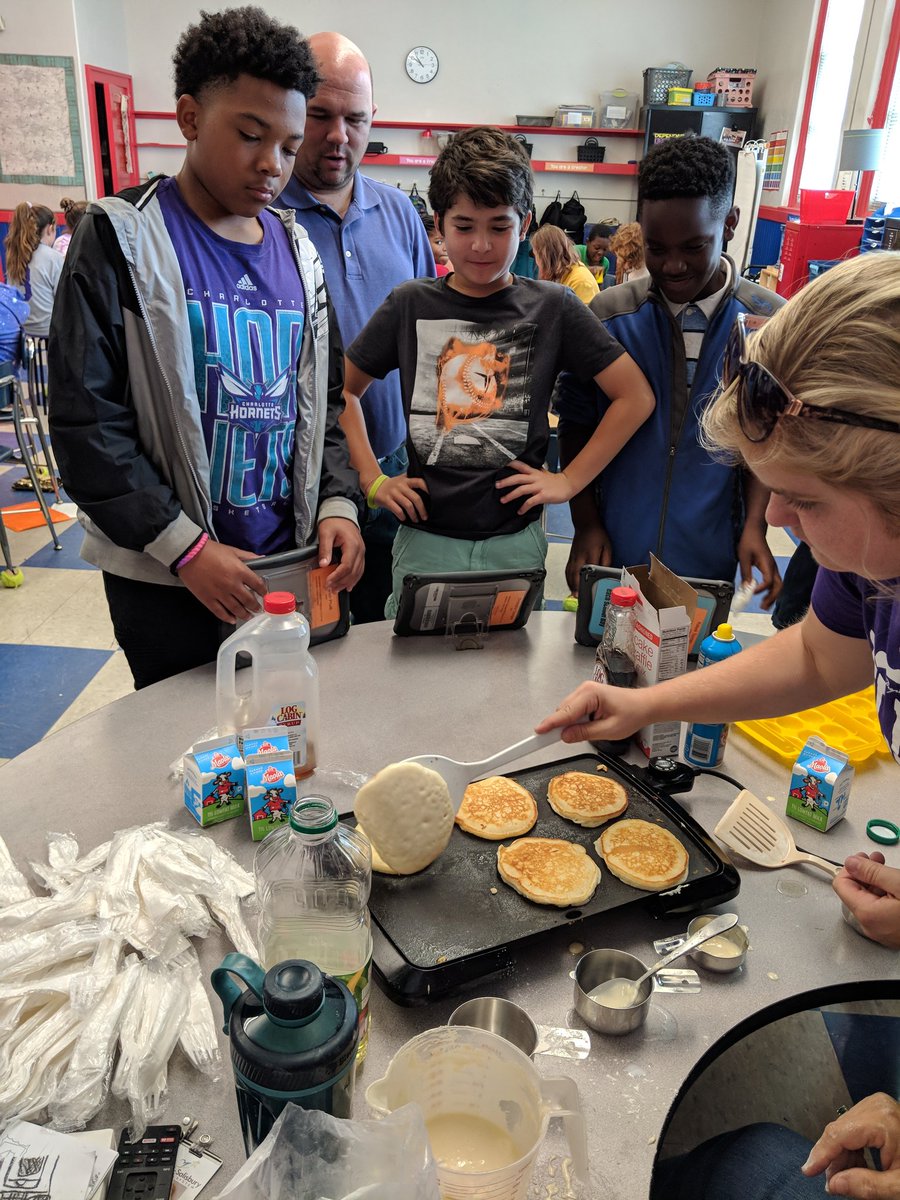 Learning about physical and chemical changes while playing with Play-Doh and making pancakes!  <a href="/GQES_Dragons/">GQES_Dragons</a>  #bringingFUNback