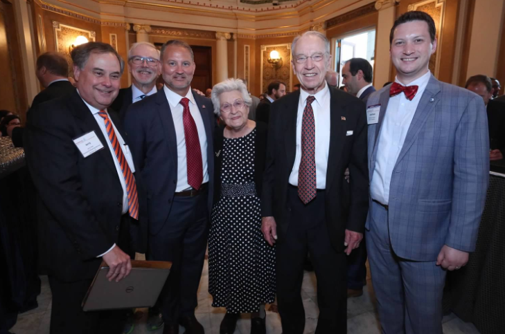 REMSAOfficial's tweet photo. Senator @ChuckGrassley and his beautiful wife, Barbara, were in attendance at the #RailDay2019 Reception, hosted by @ASLRRA. Great to see familiar faces after a productive day on the Hill! @ShortLineSafety @RailwayWomen @AAR_FreightRail @rail_pro_mag @theNRC @USDOT @GoRail https://t.co/VnEDiBg4Wz